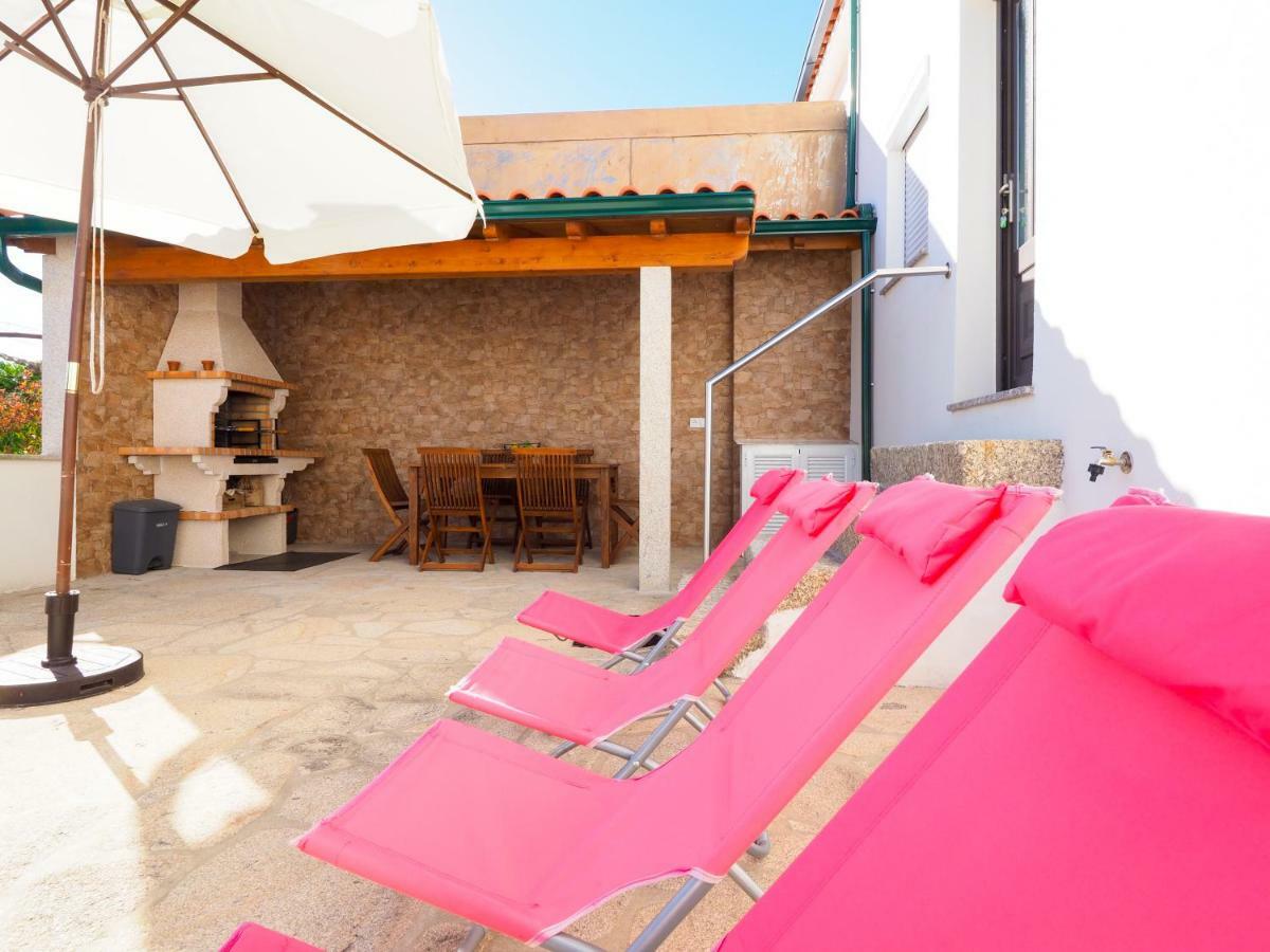 Casas D'elvira Holiday home *