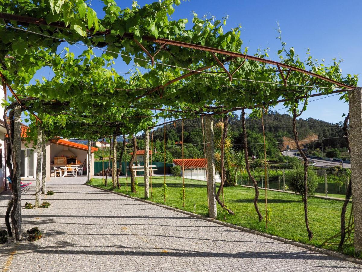 Casa de Férias Casas D'elvira *